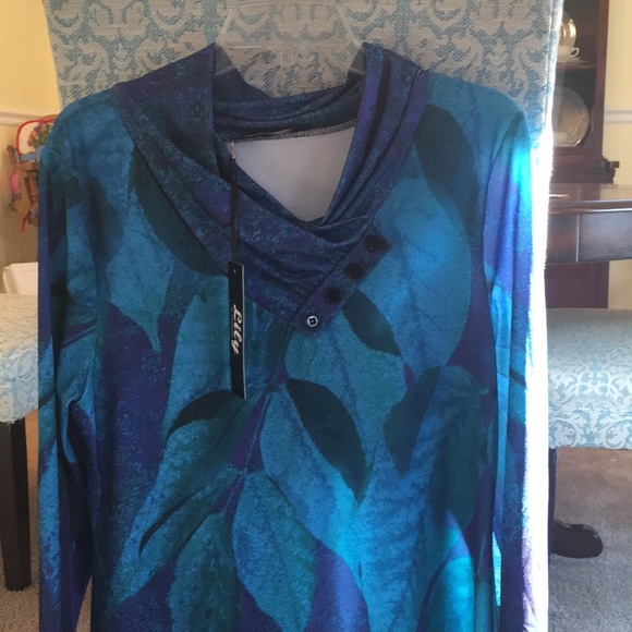 Long sleeve tunic - Picture 2 of 2